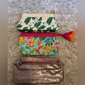 Set of 3 make up bags, Lancôme and Estée Lauder